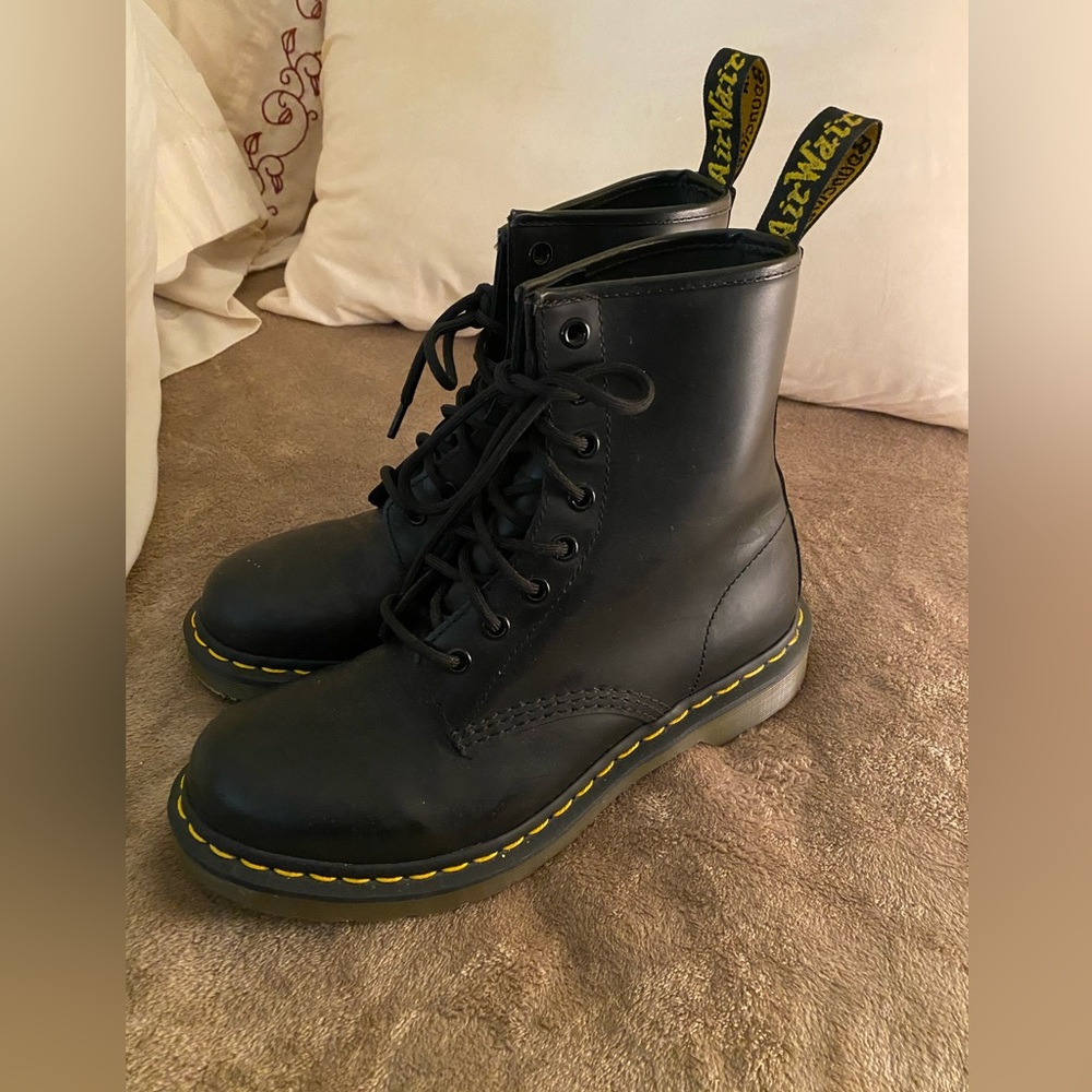 Black Dr.Martens size 8